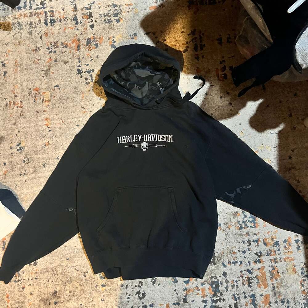 Vintage HARLEY DAVIDSON Thrash Centre Skull Logo Pull Over